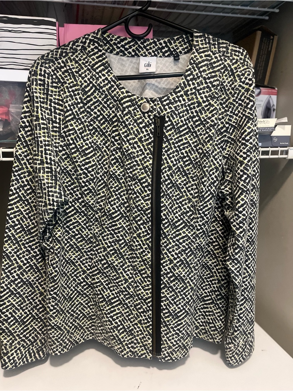 Cabi Patterned Zip-Front Jacket black, white and dark green pattern. Size XL